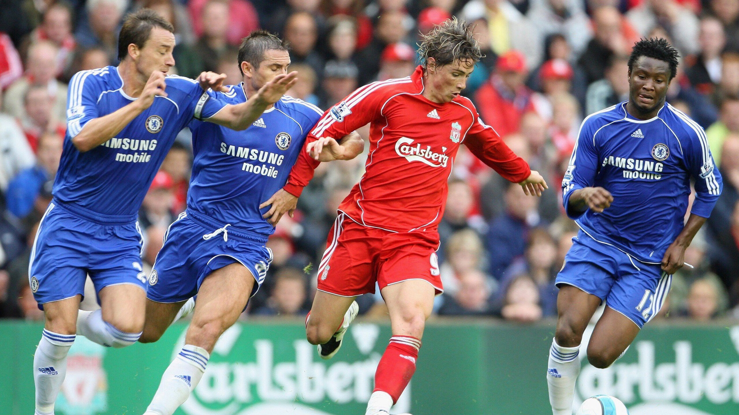 开云app下载-QQ飞车“极速之巅”年度总决战即将点燃全场，qq飞车极速之巅在哪